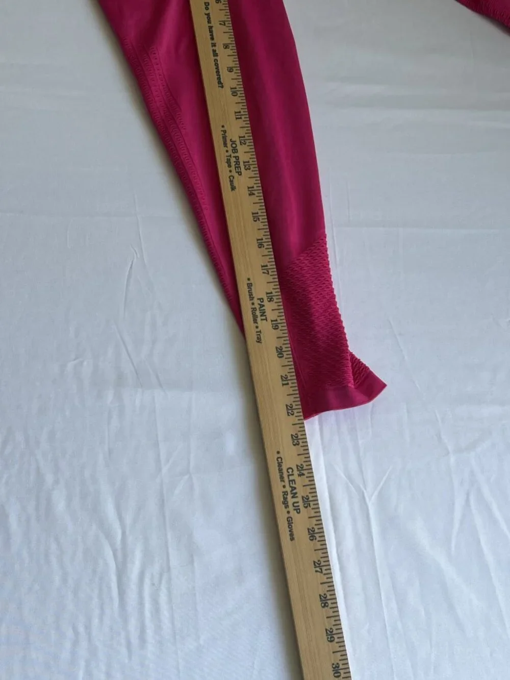 Fabletics Seamless Leggings Hot Pink Magenta Logo Waistband Capri Crop GUC‎ S/M